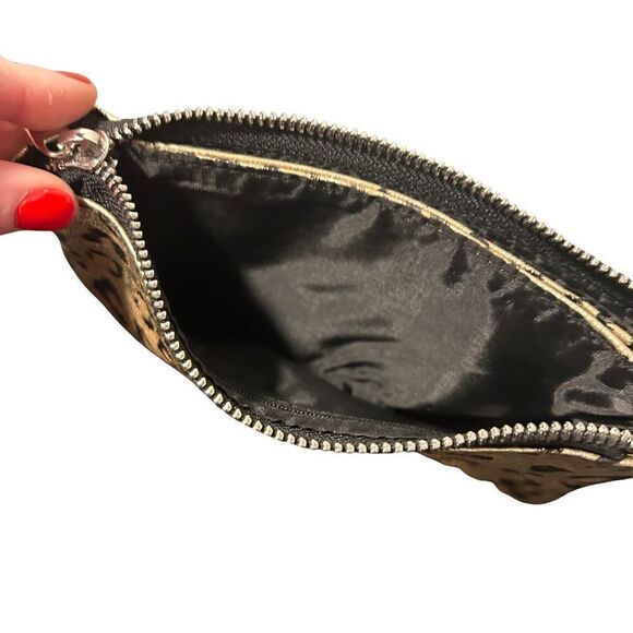 Leopard Crossbody - Picture 4 of 4